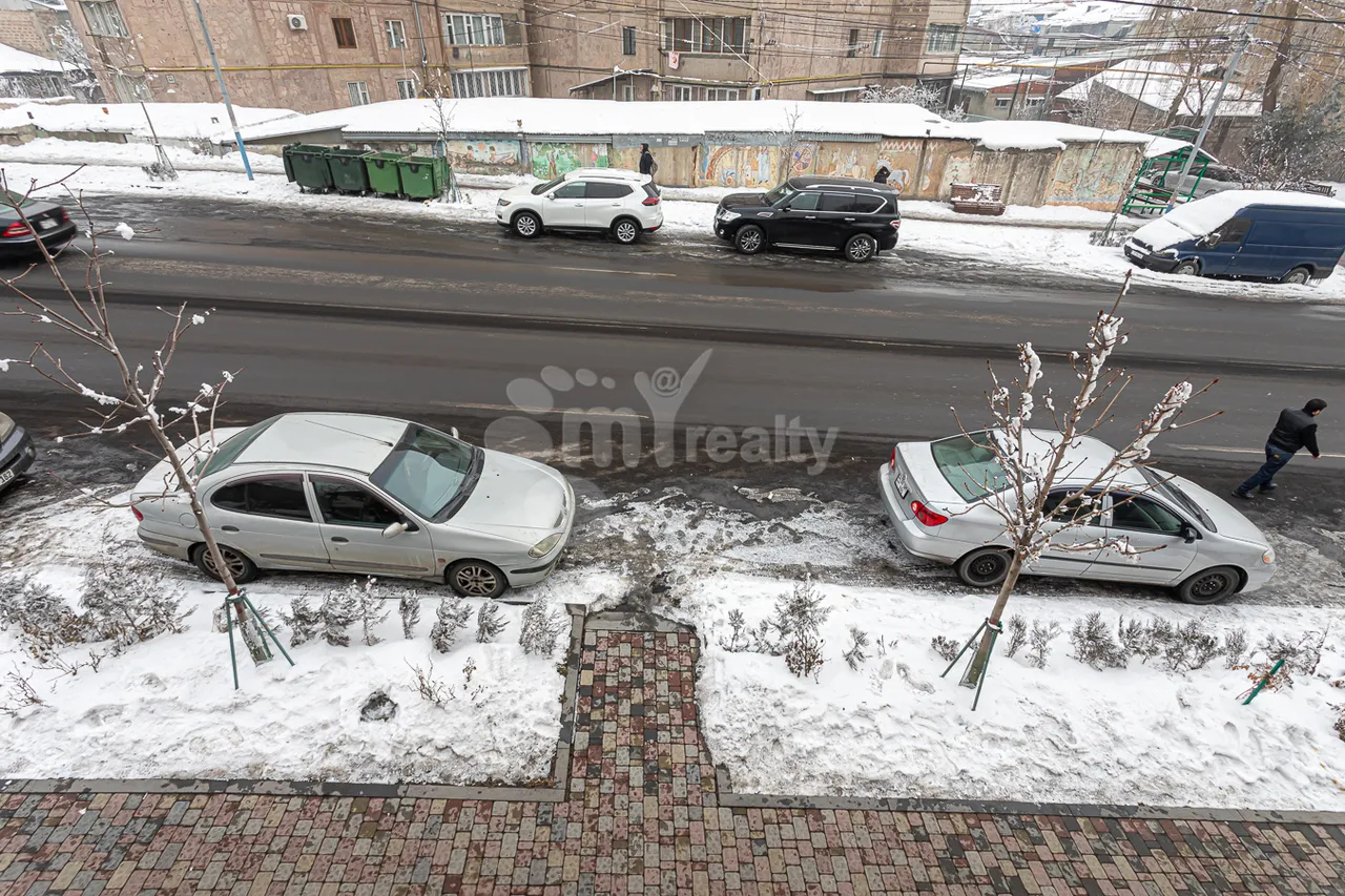 Կոմերցիոն տարածք  Կ. Ուլնեցու փող., Քանաքեռ-Զեյթուն Երևան, 159202