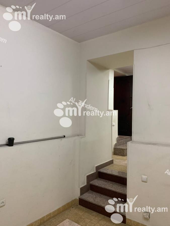 Commercial for rent خیابان کومیتاس, عربگیر ایروان, 156504