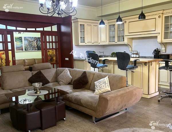 3-senyakanoc-bnakaran-vacharq-Yerevan-Center