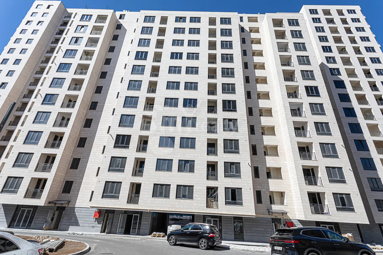 4 bedroom apartment for sale Griboedov St, Arabkir Yerevan, 157189