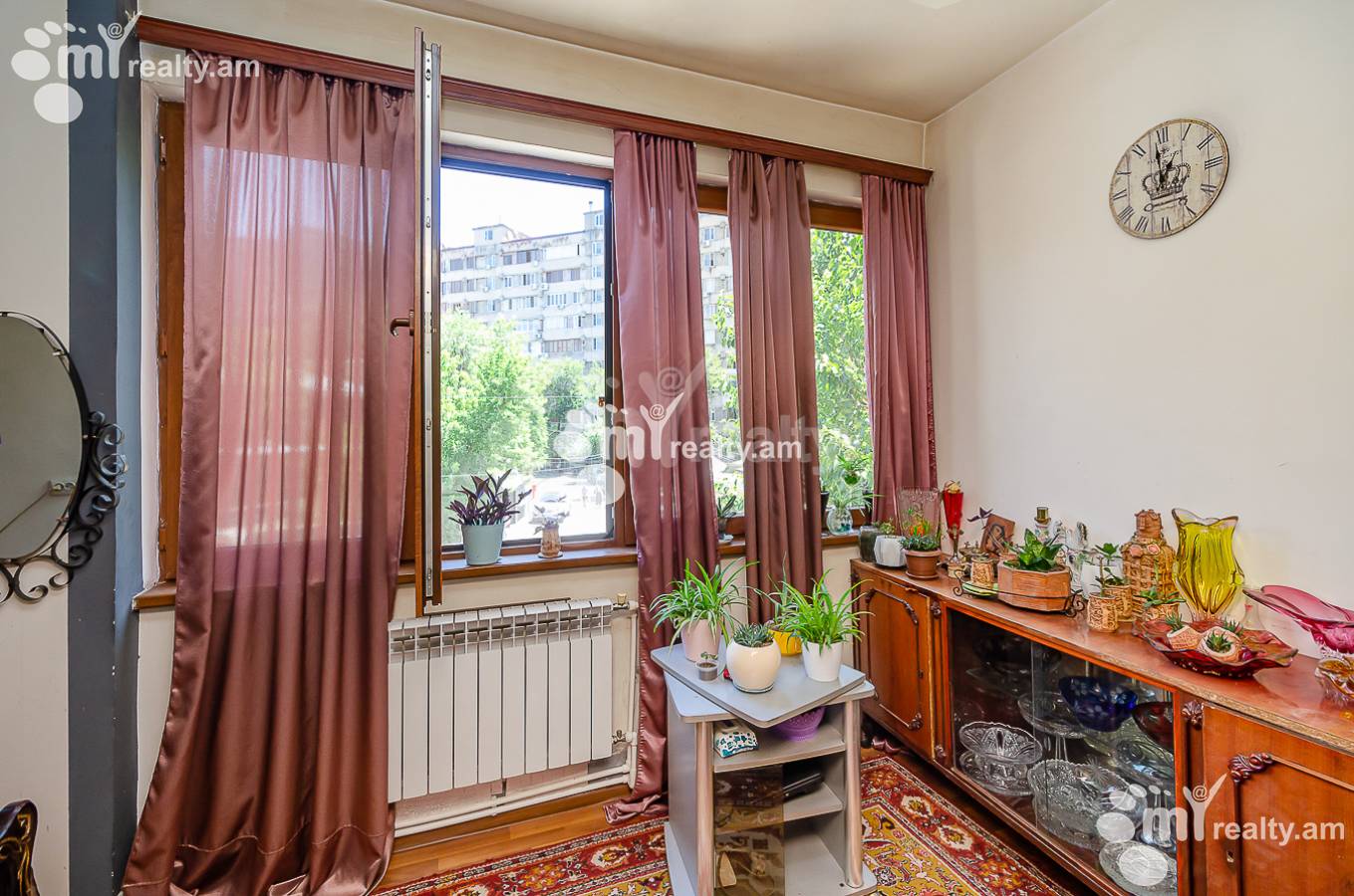 3 bedroom apartment for sale Nalbandyan St, Center Yerevan, 151729