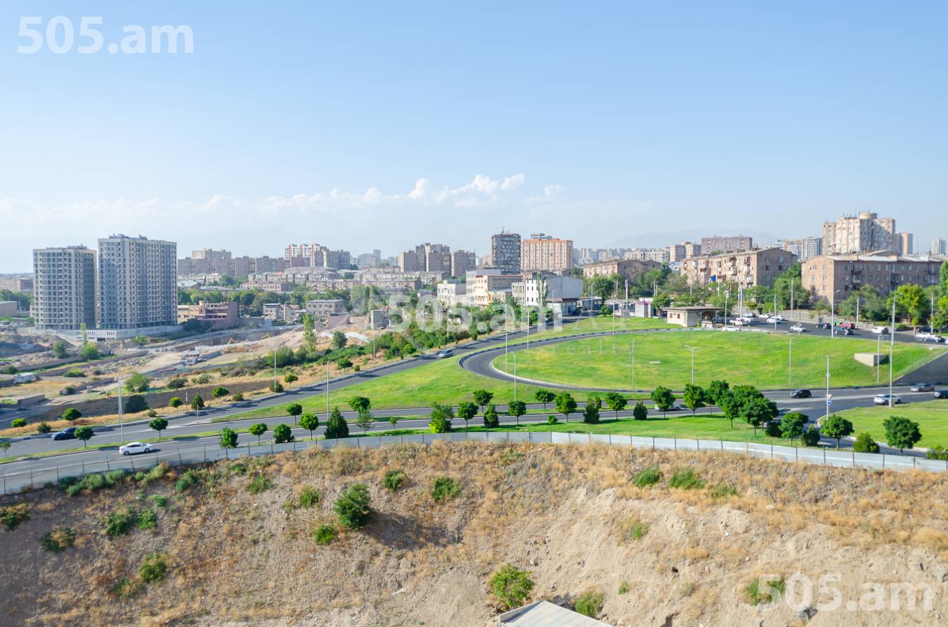 4 bedroom apartment for sale M․ Melqonyan str, Center Yerevan, 155077