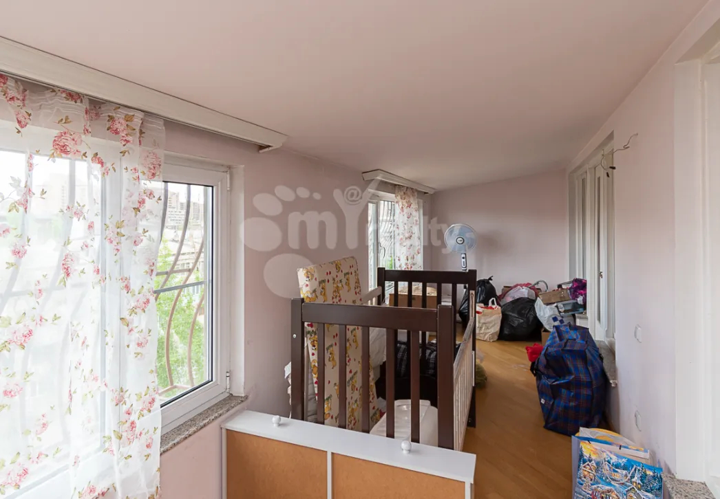5 bedroom apartment for sale Zakyan St, Center Yerevan, 160371