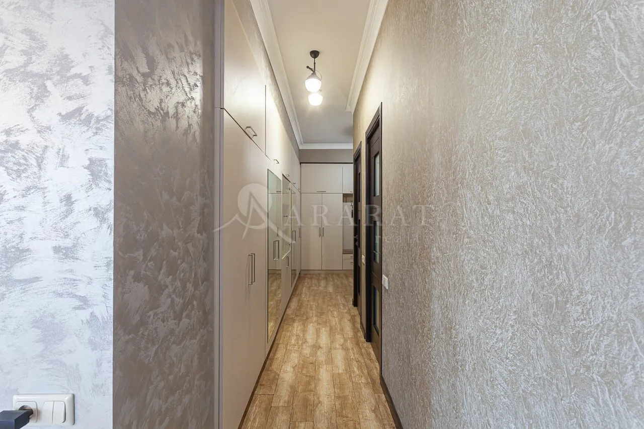 3 bedroom apartment for rent Mashtots Ave, Center Yerevan, 158797