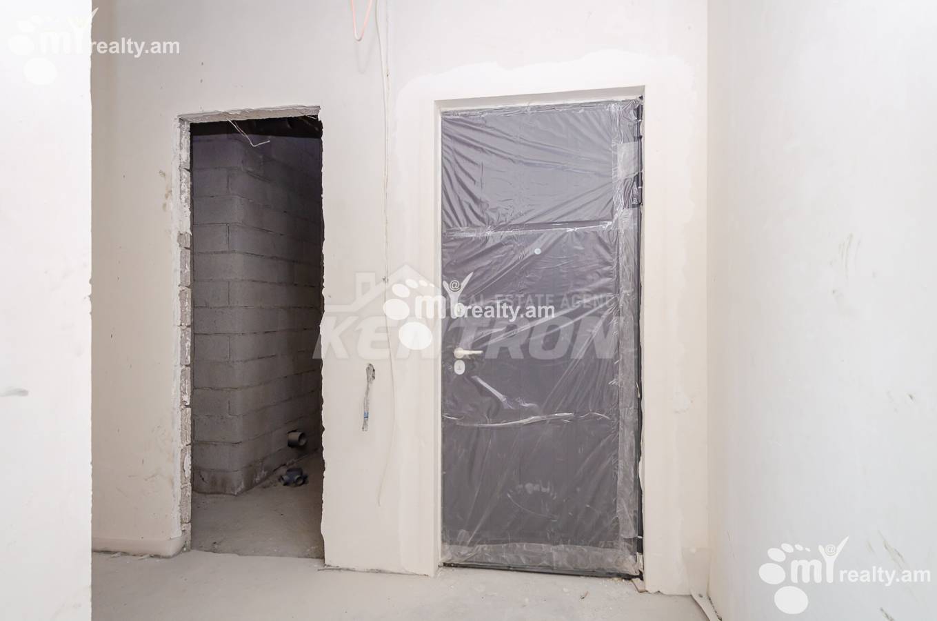 4 bedroom apartment for sale Davit Anhaxt St, Quanaquère-Zeytoun Yerevan, 154860