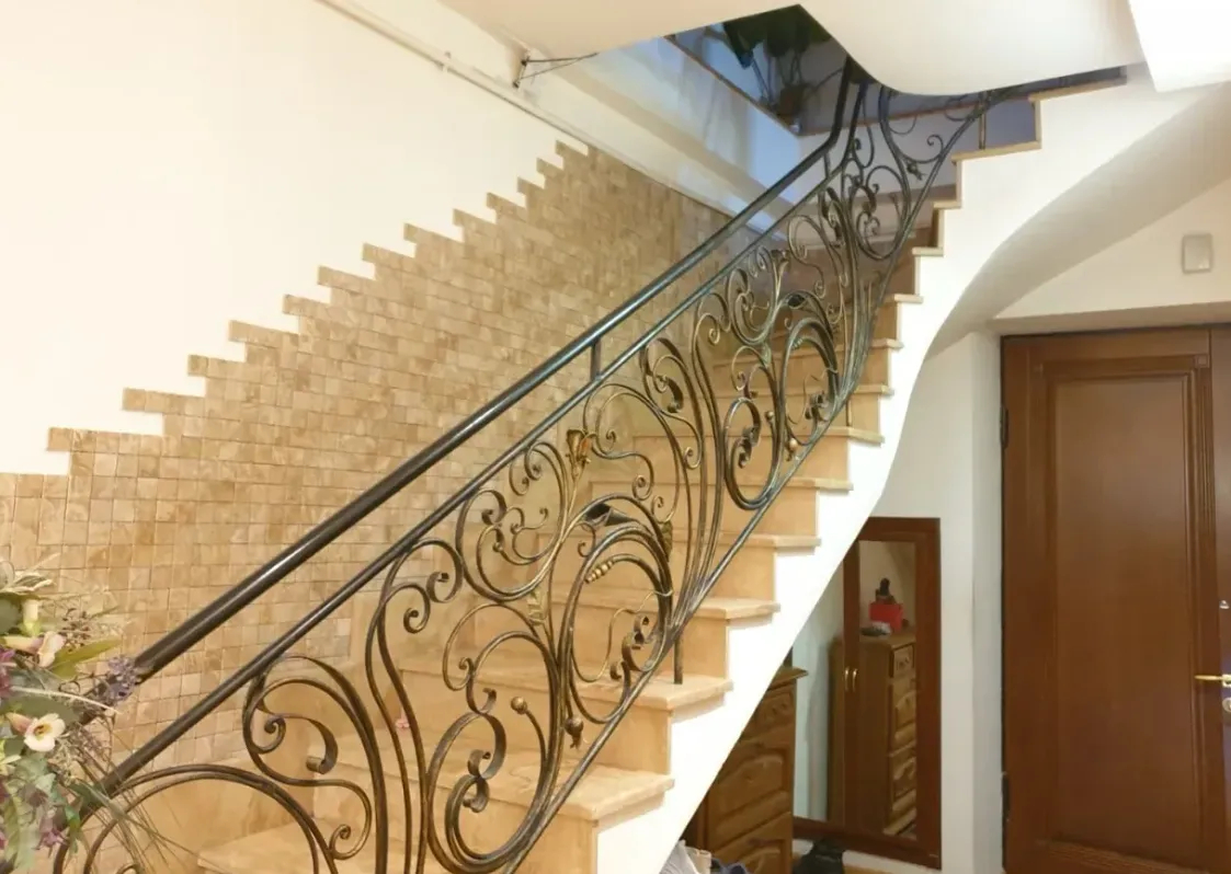 5 bedroom apartment for sale Shahsuvaryan St, Arabkir Yerevan, 160647