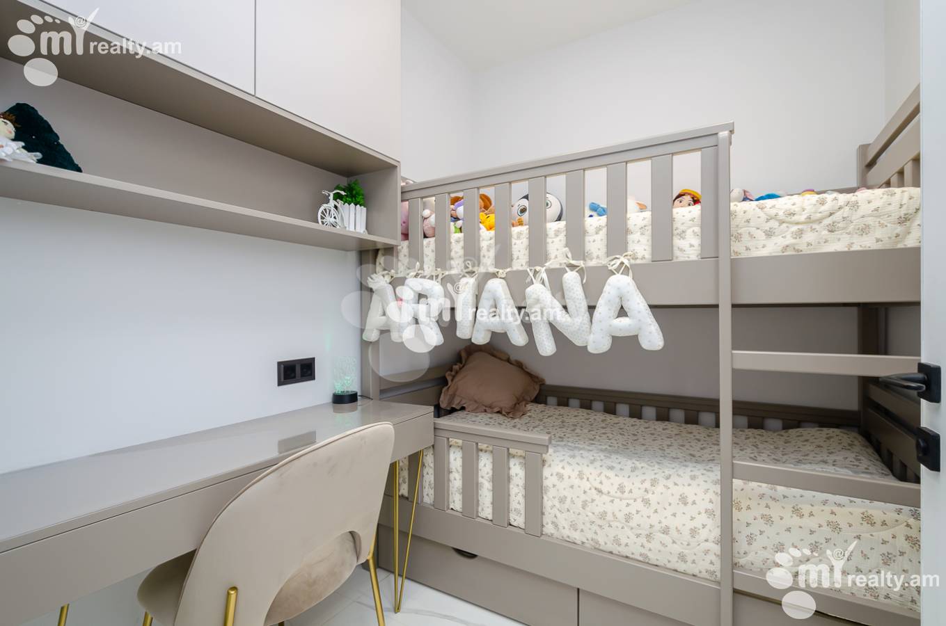 3 bedroom apartment for sale خیابان لِنینگراندیان, آچاپنیاک ایروان, 154444