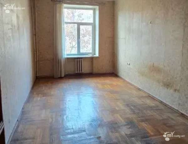 3-senyakanoc-bnakaran-vacharq-Yerevan-Center