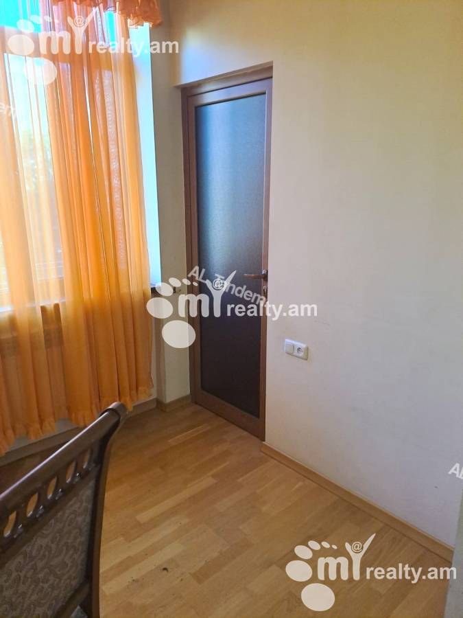 3 bedroom apartment for rent خیابان نعلبندیان, مرکز شهر ایروان, 153317