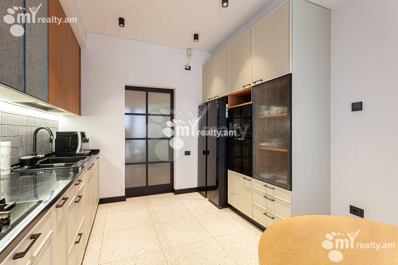 4 bedroom apartment for sale Davtashen 1 district, Dawtaschen Yerevan, 156020