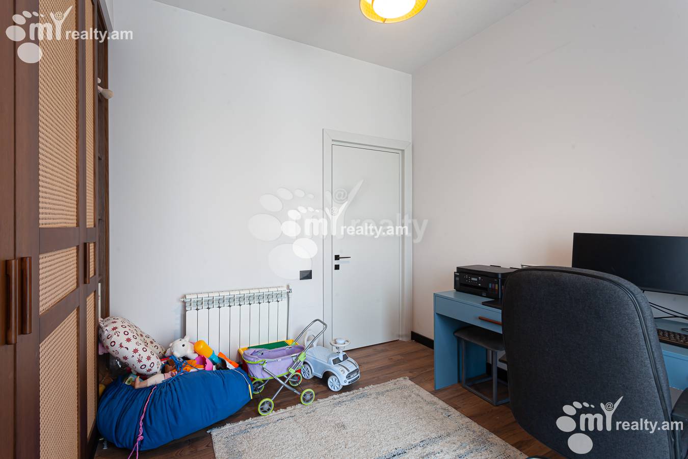 4 bedroom apartment for sale Davtashen 1 district, Dawtaschen Yerevan, 156020