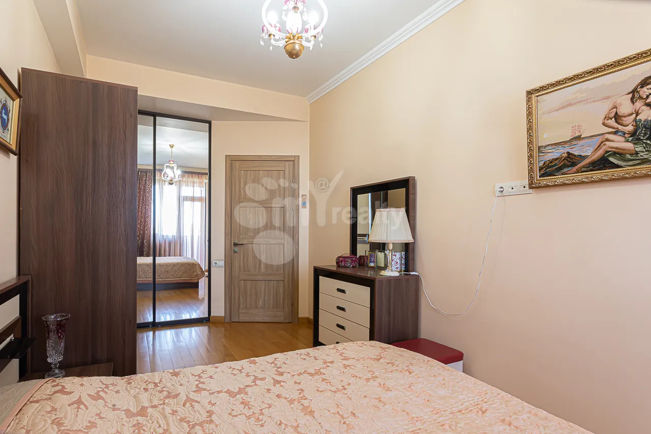 2 bedroom apartment for sale Sasna Tsrer St, Davtashen Yerevan, 157329