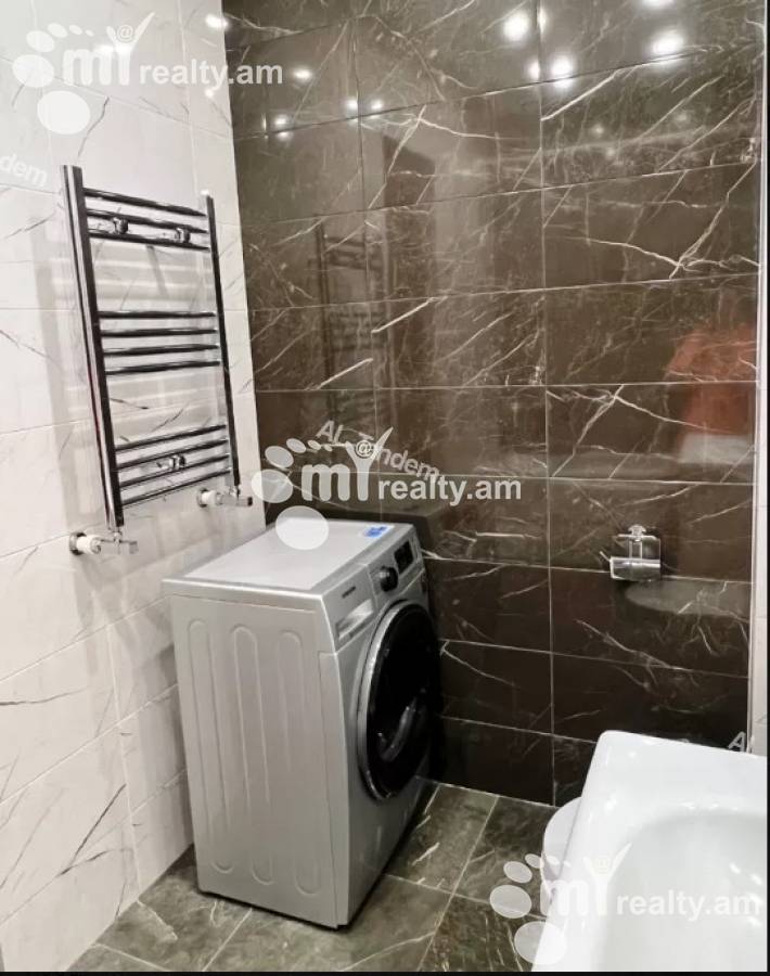 4 bedroom apartment for sale Aram St, Center Yerevan, 130071