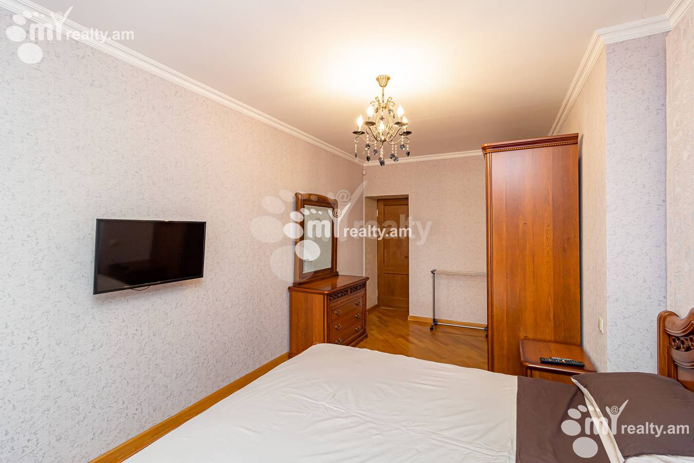 2 bedroom apartment for rent Nalbandyan St, Center Yerevan, 143715