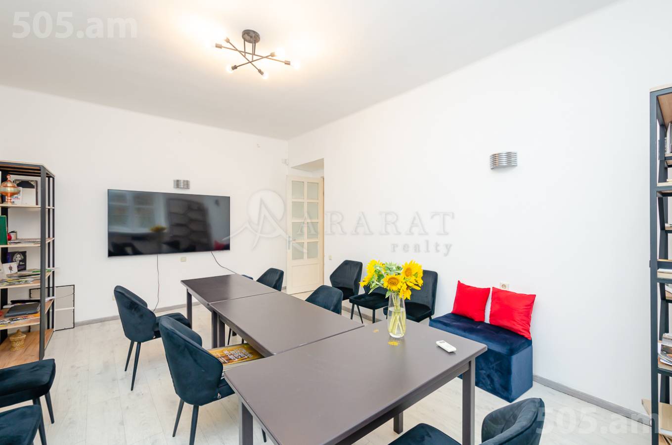 Снять коммерческoе помещение , Центр Ереван, 151975