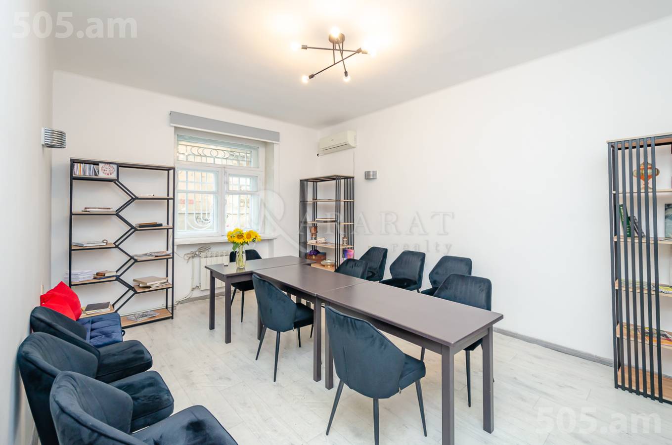 Снять коммерческoе помещение , Центр Ереван, 151975