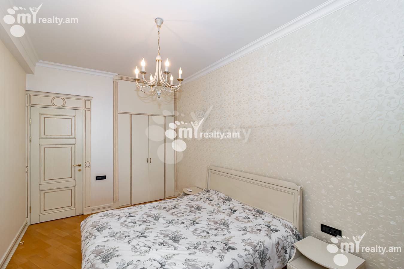 3 bedroom apartment for rent خیابان تِسی تِسِرناکابِرد, مرکز شهر ایروان, 149212