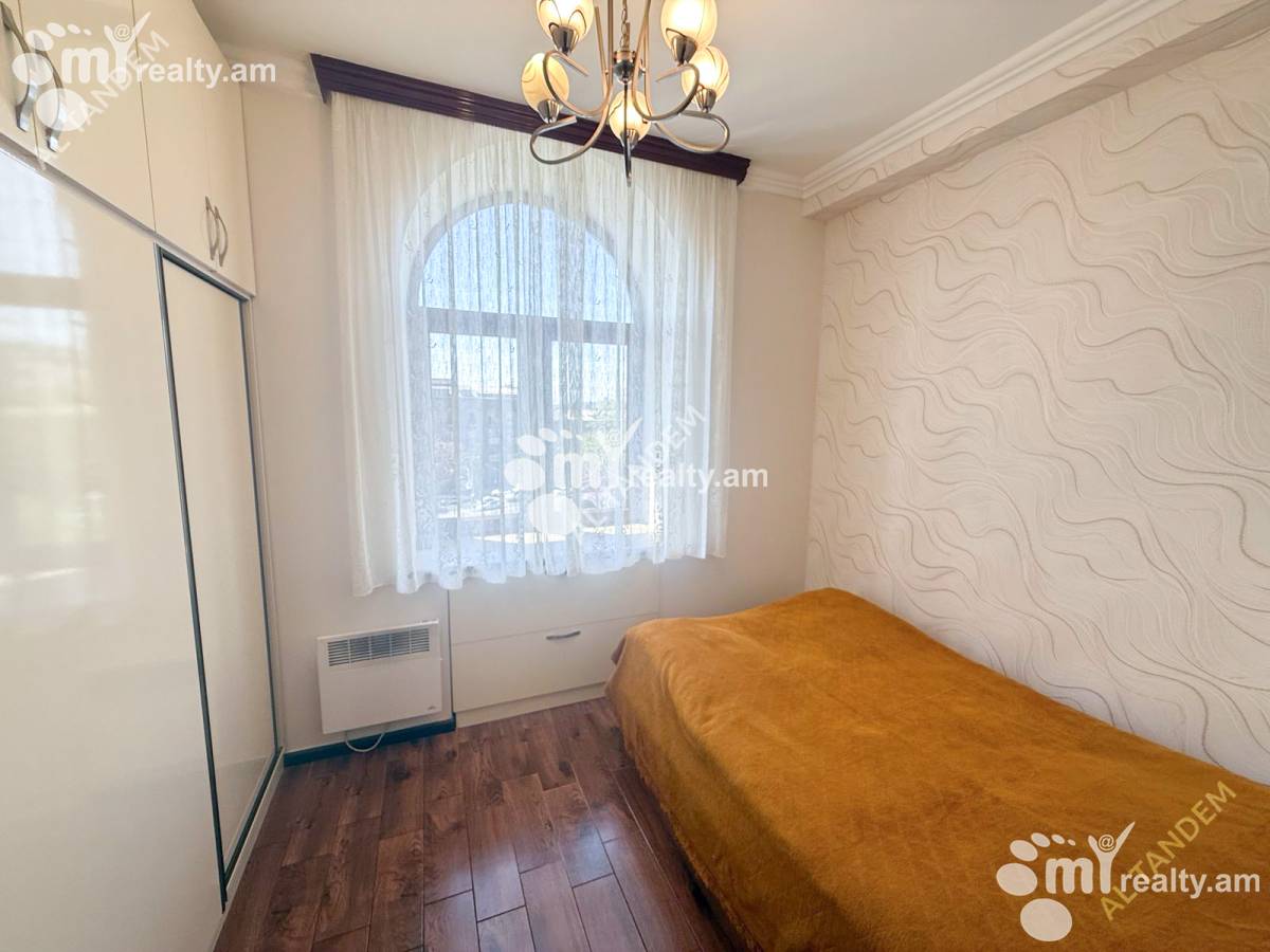 2 սենյականոց բնակարան  Կորյուն փող, Կենտրոն Երևան, 153935