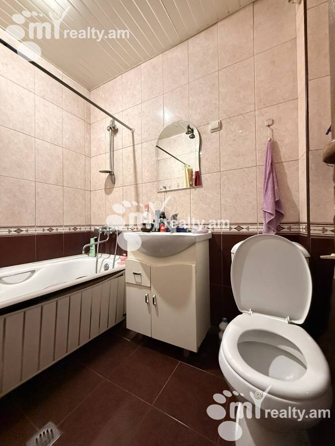 3 սենյականոց բնակարան  Ա. Խաչատրյան փող, Արաբկիր Երևան, 157133