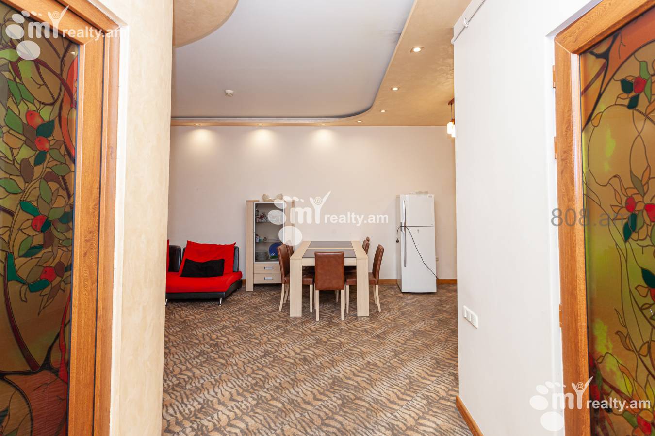 Снять 2 комнатную квартиру Арам ул, Центр Ереван, 128099