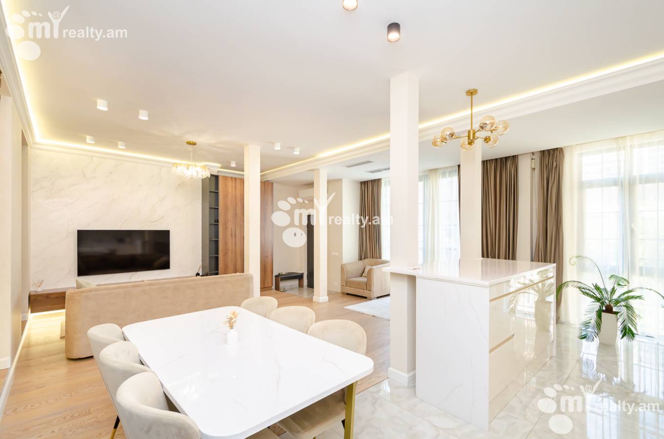 3 bedroom apartment for sale Nalbandyan St, Center Yerevan, 152843