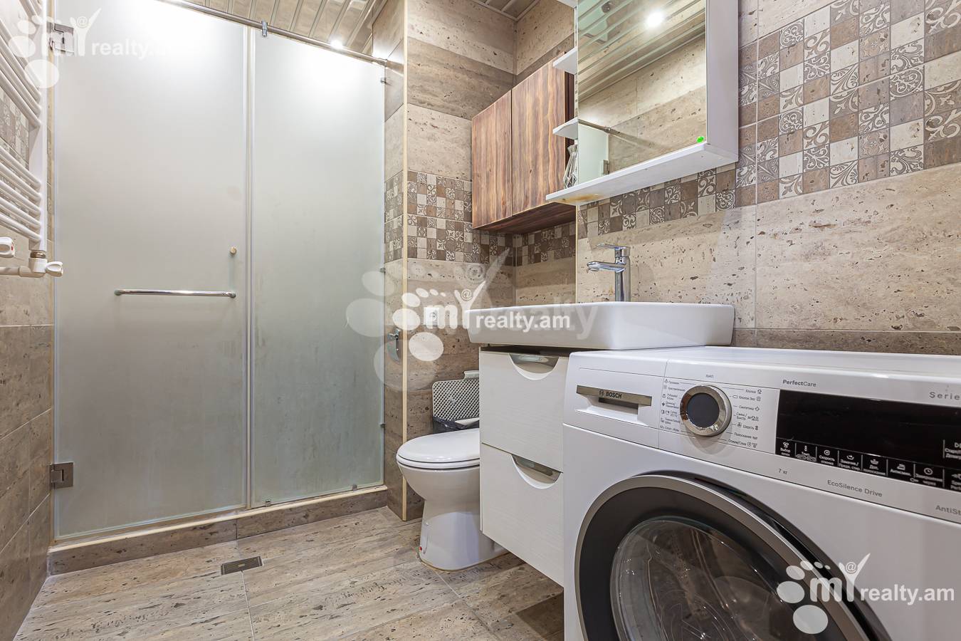 Снять 3 комнатную квартиру Д. Демирчян ул, Центр Ереван, 147570