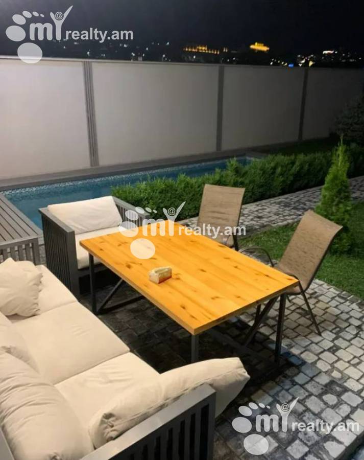 Купить дом Таиров ул., Центр Ереван, 154233