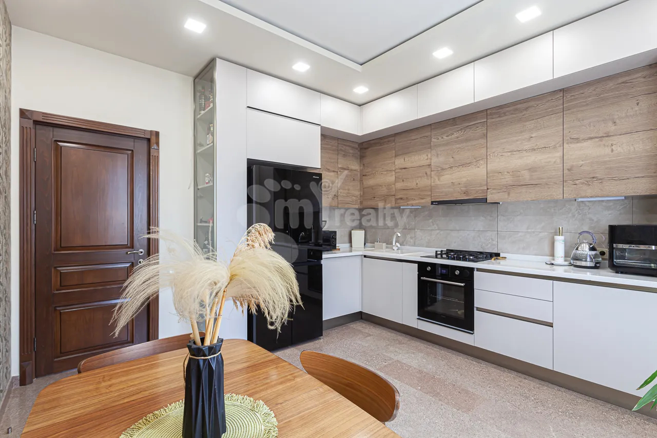 House for sale Paruyr Sevak dis., Awan Yerevan, 161206