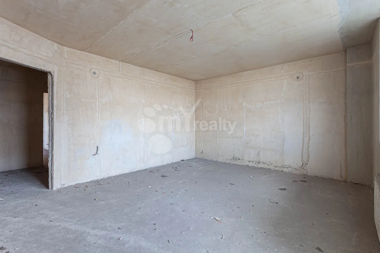 3 սենյականոց բնակարան  Ռոստոմի փող, Կենտրոն Երևան, 157236