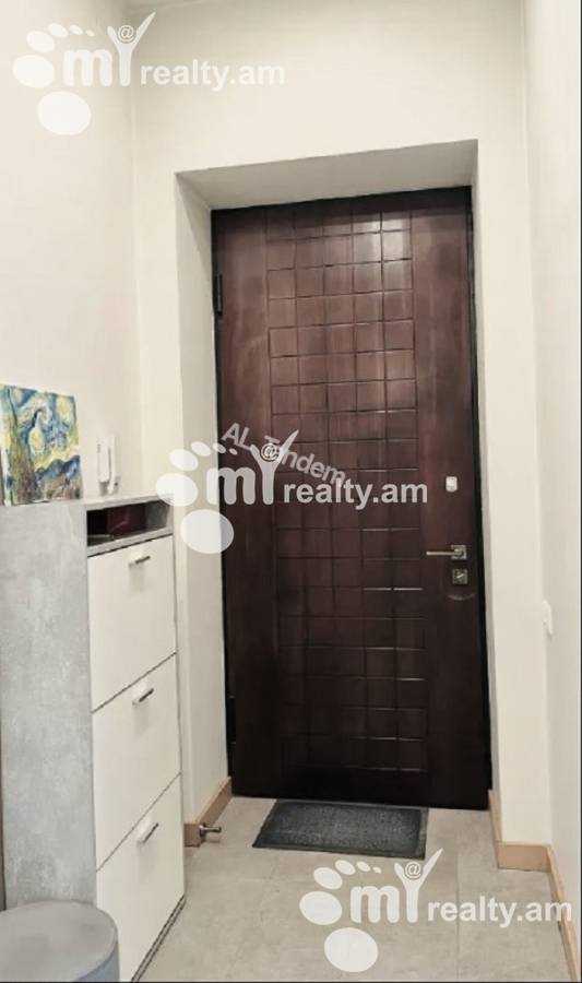 3 bedroom apartment for sale Heratsi St, Center Yerevan, 158084