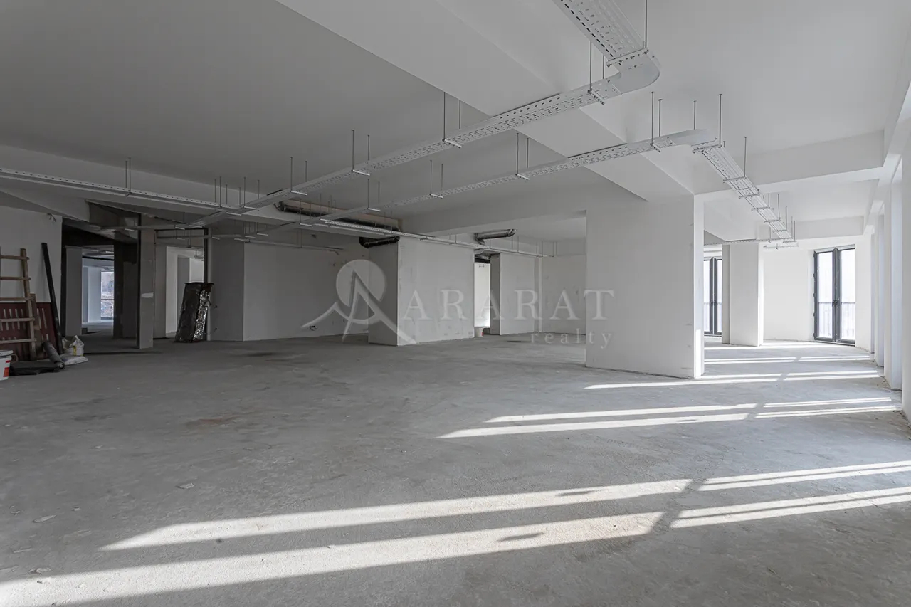 Снять коммерческoе помещение Н. Зарян стр, Арабкир Ереван, 158318