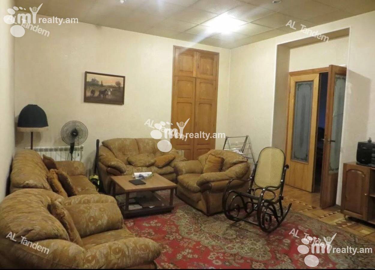 3 bedroom apartment for sale Teryan St, Center Yerevan, 123201