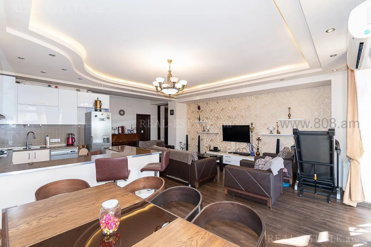 3 bedroom apartment for rent Orbeli Yeghbayrner   St, Arabkir Yerevan, 158303