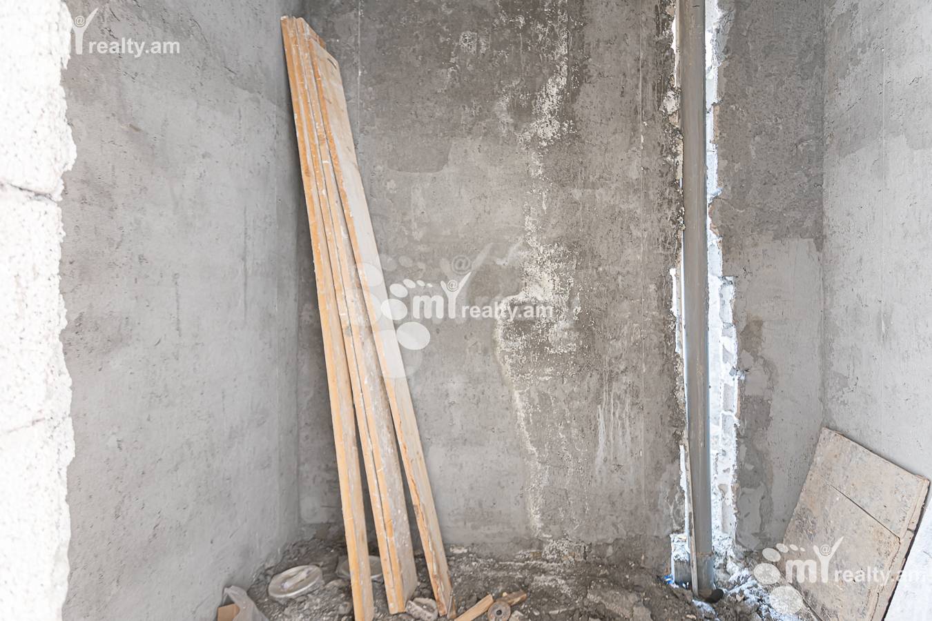 4 bedroom apartment for sale Aram St, Center Yerevan, 156910