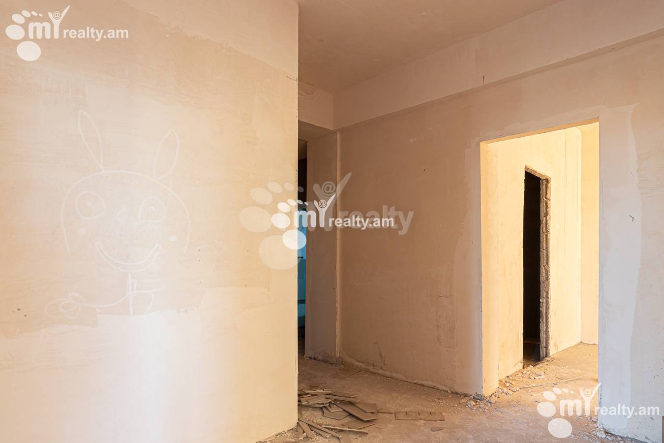 Купить 4 комнатную квартиру Адонц ул, Арабкир Ереван, 157153