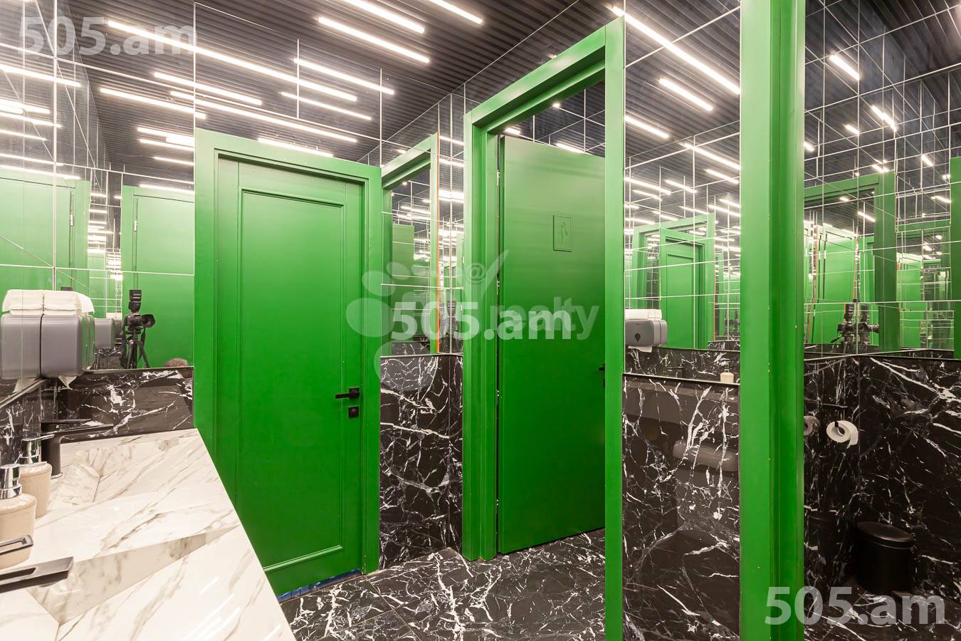 Снять коммерческoе помещение Арам ул, Центр Ереван, 153773