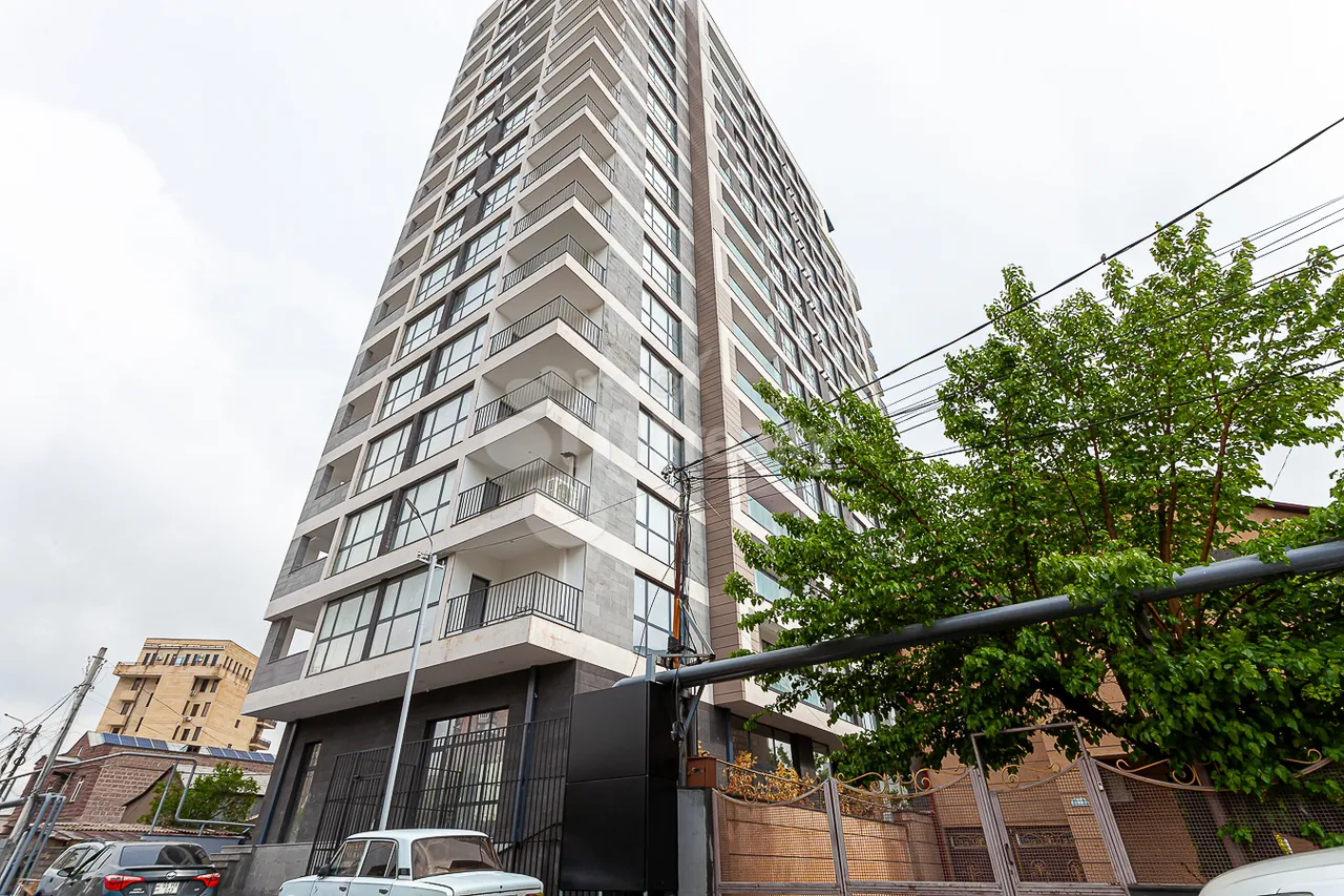 3 bedroom apartment for sale Gogol St, Kanaqer-Zeytun Yerevan, 157789