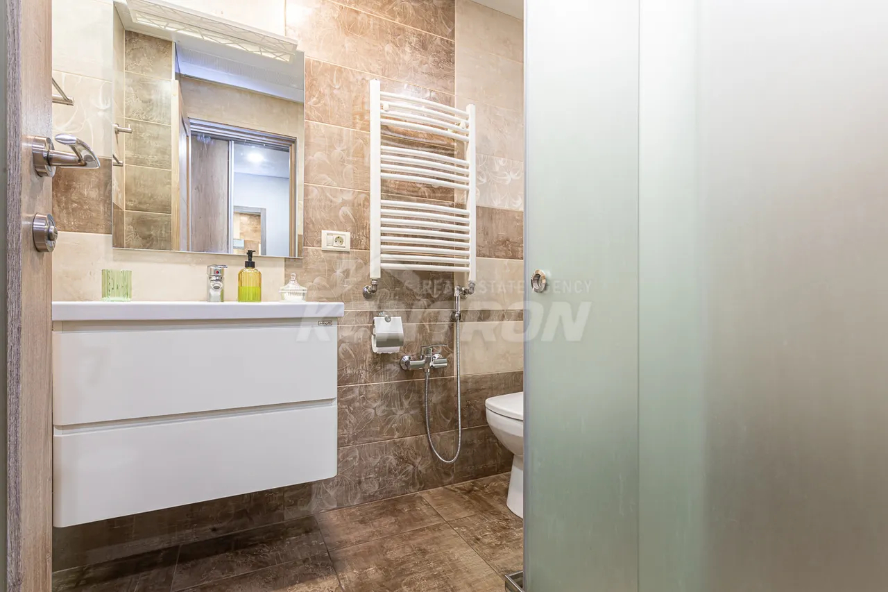 4 bedroom apartment for sale Yekmalyan St, Center Yerevan, 158583