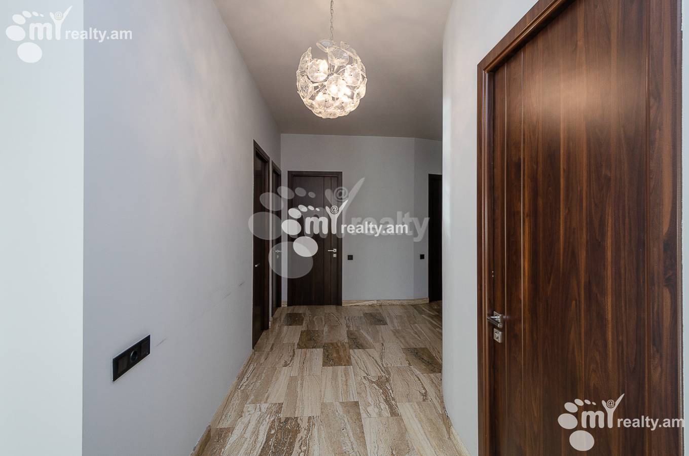 4 bedroom apartment for sale Northern(Hyusisayin)  Ave, Center Yerevan, 146493