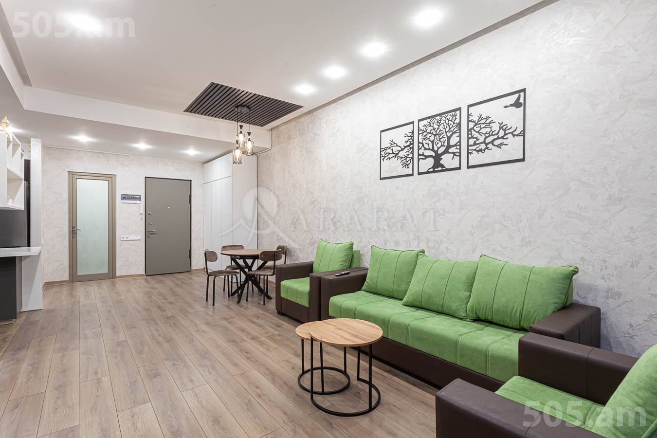 3 սենյականոց բնակարան  Միկոյան փող, Դավթաշեն Երևան, 154276