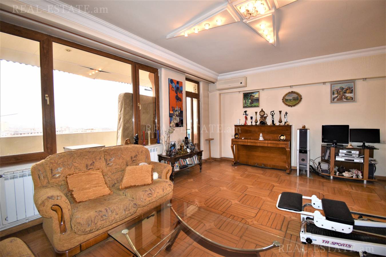 3 bedroom apartment for sale Sayat-Nova Ave, Center Yerevan, 117966