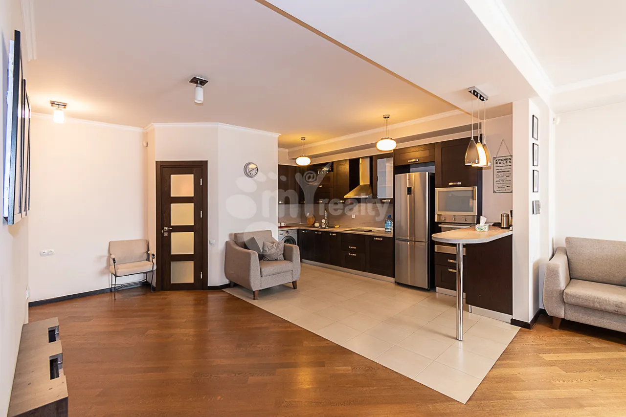 3 bedroom apartment for rent Tsitsernakaberd Highway, Center Yerevan, 159492