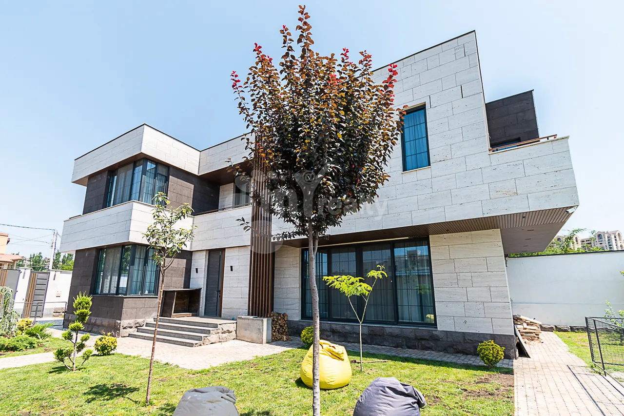 House for sale Noragyugh, Center Yerevan, 161037