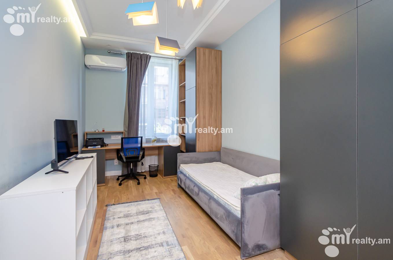 3 bedroom apartment for sale Nalbandyan St, Center Yerevan, 152843