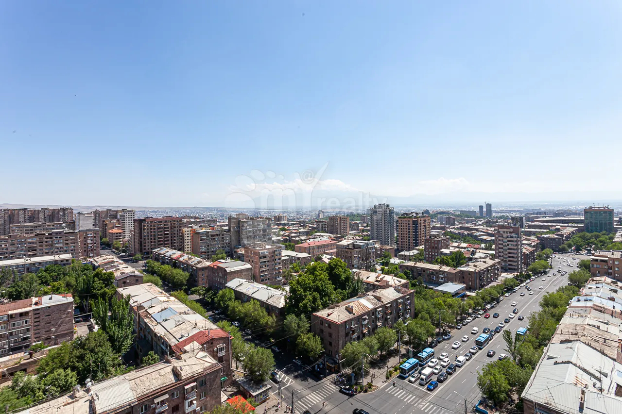 3 bedroom apartment for sale Komitas Ave, Arabkir Yerevan, 160803