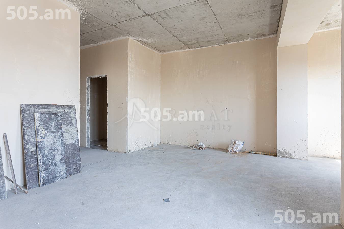 3 bedroom apartment for sale (خیابان باقرامیان (کِنترون, مرکز شهر ایروان, 156525