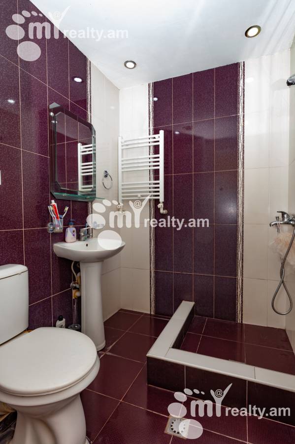 2 bedroom apartment for sale Aram St, Center Yerevan, 124743