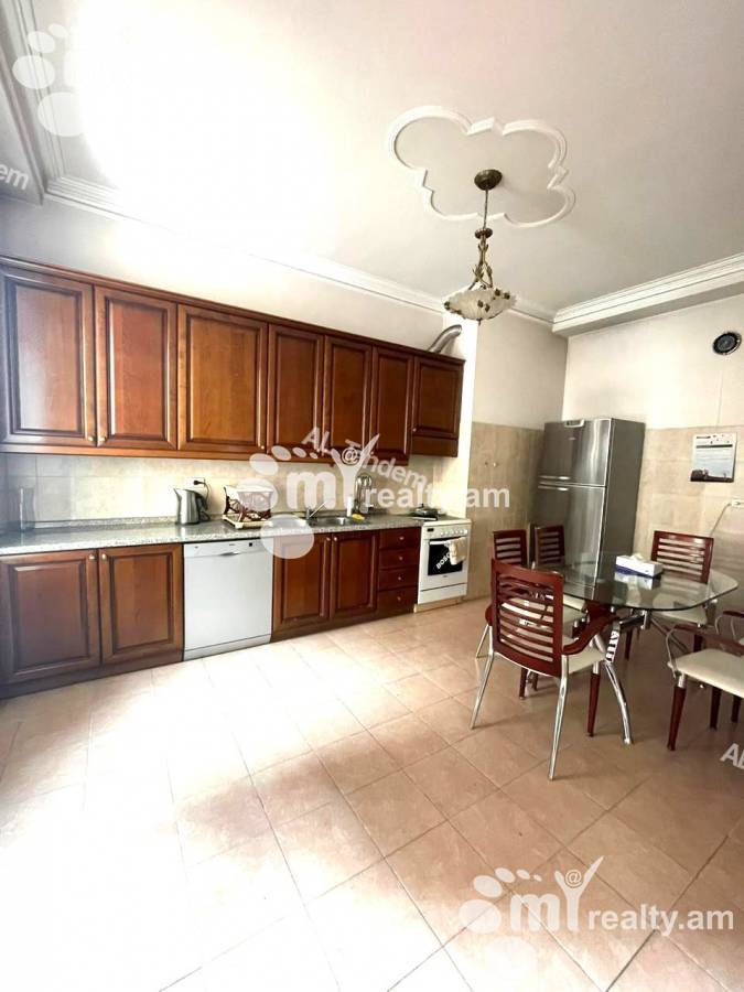 3 bedroom apartment for rent Pushkin St, Center Yerevan, 143293