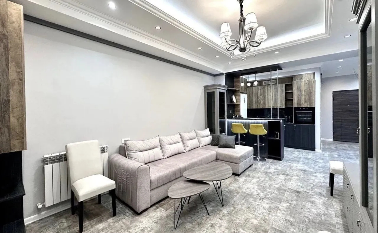 2 bedroom apartment for sale خیابان هالابیان, آچاپنیاک ایروان, 158590