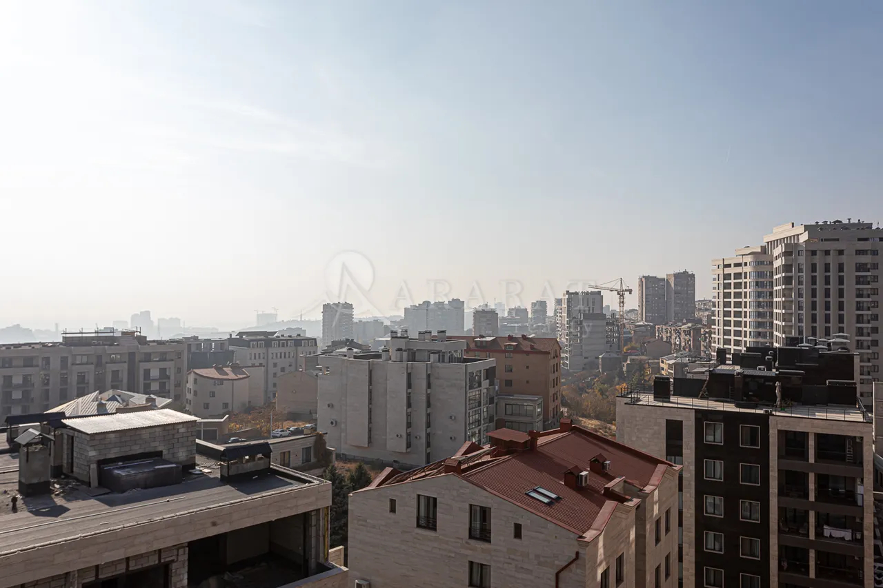 3 bedroom apartment for sale خیابان آخبیور سِروب, عربگیر ایروان, 157851